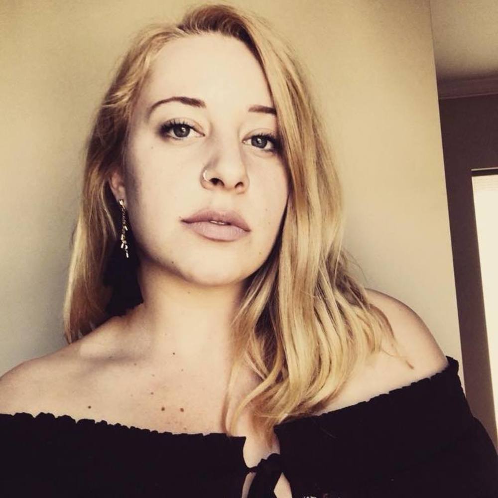 Meet your Posher, Savannah